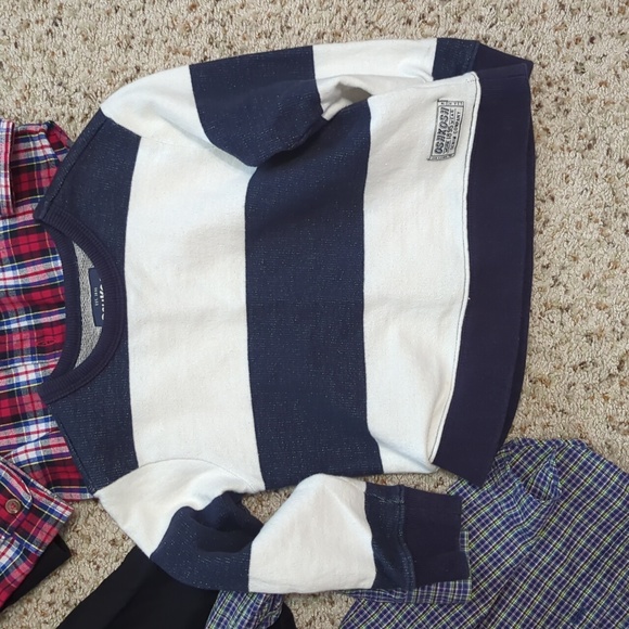 Lot of 4 Boys Long Sleeve shirts, Size 4/4T - Picture 3 of 5
